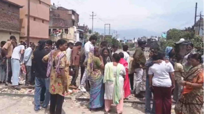 Dehradun: राजधानी के चूना भट्टा क्षेत्र में मिला शव, क्षेत्र में सनसनी, मौके पर पहुंची पुलिस ने की जांच शुरू