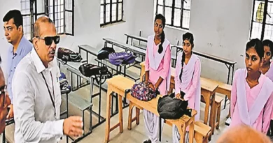 Bihar: Names of students who remain absent from school for three consecutive days will be struck off.