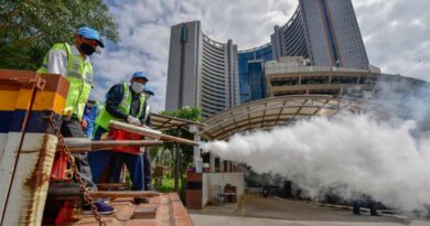 Another patient has died due to dengue in the country's capital Delhi.