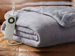 No heater needed in cold weather! This sheet gives warmth to the shivering body; know the price