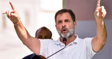 Rahul Gandhi came out in support of the truck drivers, saying: "When more than 150 MPs were suspended, then..."