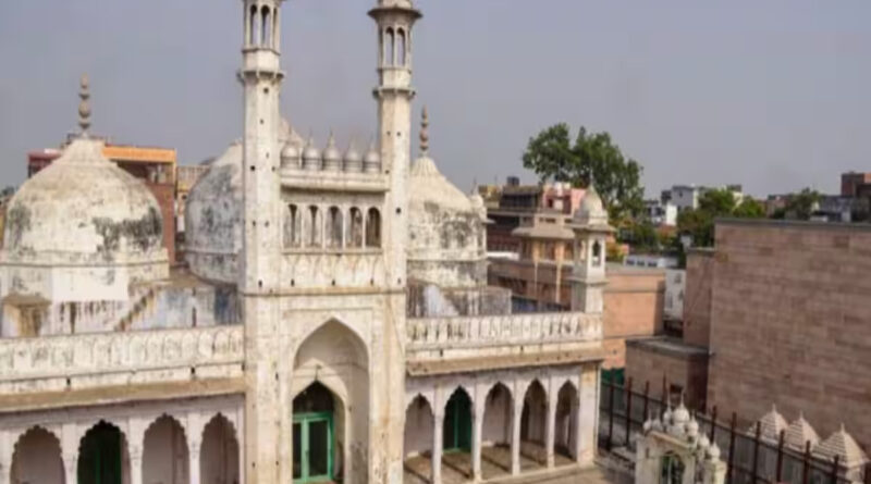 Tenants threw broken idols inside the mosque, new maneuver by Muslim side in Gyanvapi dispute