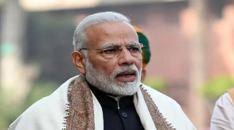 After the removal of Article 370, Prime Minister Modi will visit Kashmir for the first time today and will inaugurate many projects.