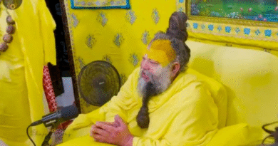 संत प्रेमानंद महाराज की बिगड़ी तबीयत, एकांत वार्ता और पदयात्रा स्थगित, आश्रम ने दी जानकारी