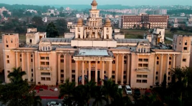 पेपर लीक आक्रोश के बीच उत्तराखंड तकनीकी विश्वविद्यालय परीक्षा के दो पेपर ऑउट, एग्जाम रद्द, 12 इंजीनियरिंग संस्थानों पर प्रभाव