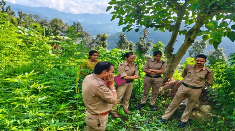 बागेश्वर में महिला बीएलओ का शव मिला, आत्महत्या की आशंका, पति संग चाय पी, थोड़ी देर में हो गई अनहोनी