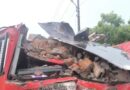 ग्रेटर नोएडा में चिप बनाने वाली कंपनी में लगी भीषण आग, दीवार गिरने से 2 फायरकर्मियों की मौत; 3 घायल