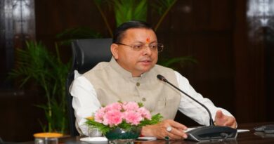 धामी मंत्रिमंडल की बैठक जारी, कई अहम प्रस्तावों पर लग सकती है मुहर