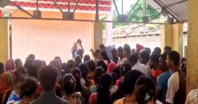 हल्द्वानी में रक्षाबंधन पर जेल पहुंची बहनें, भाई को देख छलक पड़े आंसू, सम्मानजनक भविष्य की कामना