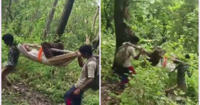 उत्तराखंड के ग्रामीण क्षेत्रों का गजब हाल, 12 सालों में लगभग 22 हजार किमी सड़क पूरी, फिर भी लोगों के कंधे मरीज की एंबुलेंस
