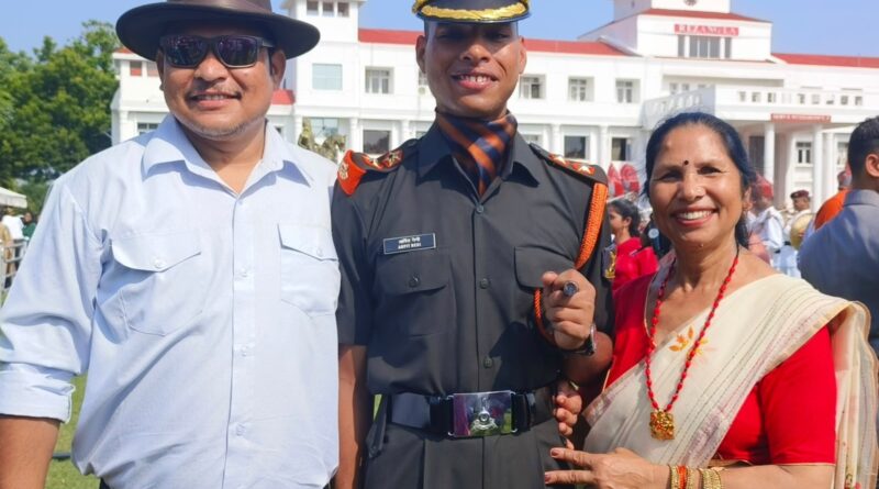 दिवंगत शिक्षक पिता का सपना किया साकार, अर्पित बने भारतीय सेना में लेफ्टिनेंट