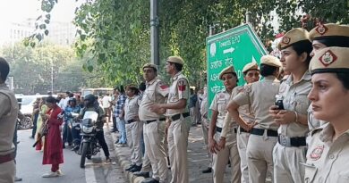 “लहरा दो तिरंगा” पर रोक: 28 हजार सुरक्षाकर्मी तैनात: 21 रास्तों पर ट्रैफिक डायवर्जन, राजीव चौक से जंतर-मंतर तक कड़ी सुरक्षा