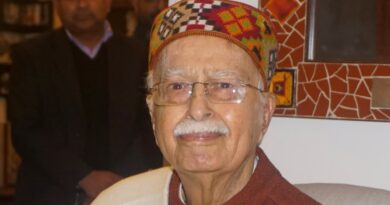 लालकृष्ण आडवाणी अस्पताल में भर्ती, सीने में संक्रमण की शिकायत के बाद इलाज जारी