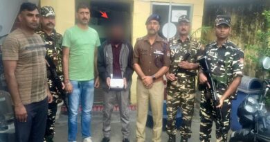 बनबसा नेपाल बॉर्डर पर स्मैक के साथ इनामी नशा तस्कर गिरफ्तार, गैंगस्टर एक्ट में था वांछित